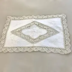 アイボリー テーブルセンター