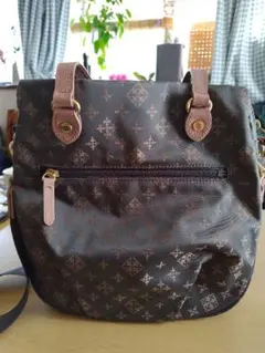 ラシットショルダーバック