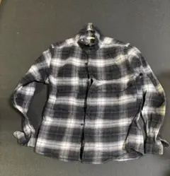GU　フランネル長袖シャツ ブラック・ホワイトチェック中古