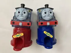 双子にも◎ 機関車トーマス　ガチャ　お菓子入れ　ミニマシーン　2個セットのサムネイル