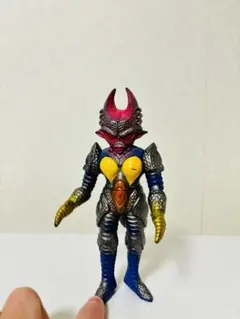 ウルトラ怪獣　レディベンゼン　ソフビ