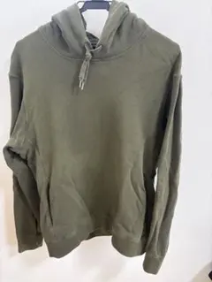 ユニクロ　スウェットプルパーカー　Mサイズ