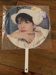 2025年最新】STRAYKIDS スンミン うちわの人気アイテム - メルカリ