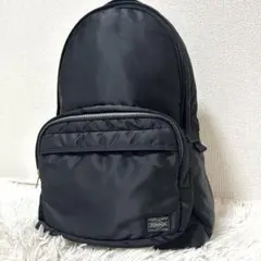 【極美品✨大容量/タンカー】ポーター　リュック　デイパック　黒　男女　人気商品のサムネイル