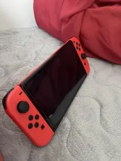 任天堂Switch有機EL マリオレッド