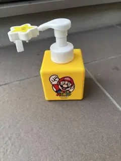 スーパーマリオ ハンドソープ容器 箱傷みあり - メルカリ