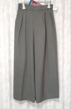 ［新品］レディースワイドパンツ　シーンレスパンツ　Ｌ
