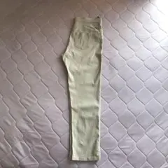 レディースパンツ　スラックス　ベージュ系