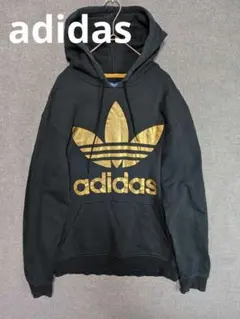 B22 adidas ブラック ゴールド ロゴ パーカー