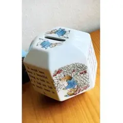 【未使用 旧刻印】 ピーターラビット 貯金箱、鈴、ミルクジャー大 ウェッジウッド 貯金箱 【ピーターラビット（旧刻印）】 - Collection