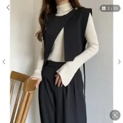 JUNOAH callautia　サイドベルトショートベスト　Mサイズのサムネイル