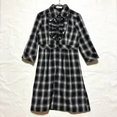 ○anySiS エニィスィス チェック柄 フリルシャツワンピース 黒 七分袖 Mのサムネイル