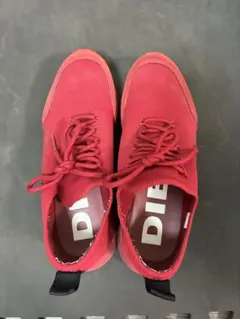 【6度ほど使用】DIESEL スニーカー レッドのサムネイル