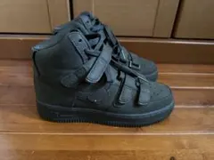 【美品】NIKE ナイキ　スニーカー　エアフォース　ビリー・アイリッシュ　24㎝