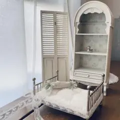 Item thumbnail for item 26ec0100-70db-45ef-8307-3e3d3590a1b7