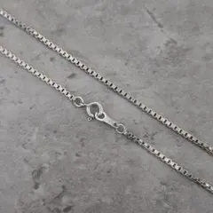 925刻印　ヴィンテージシルバーネックレス　ロングベネチアンチェーン　60cmのサムネイル