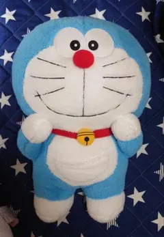 新品タグ付】ドラえもん わくわくポーズ 超BIGぬいぐるみ - メルカリ