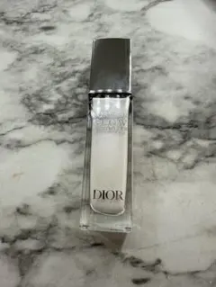 ディオールスキン フォーエヴァー グロウ マキシマイザー パーリー Dior
