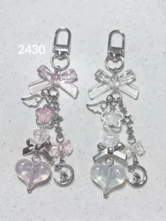 ビーズキーホルダー ピンク クリア 韓国 y2k コレクトブック 2点