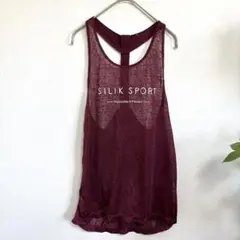 SILIK SPORT ヨガタンクトップ ノースリーブ　赤　透け感　M シンプル