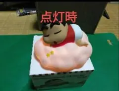クレヨンしんちゃん ガラス天板 サイドテーブル - メルカリ