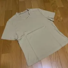 E フリル付き 半袖Tシャツ