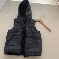 アプレレクールフード付きリバーシブルキルティングベスト　100