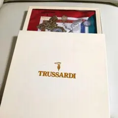 TRUSSARDI ハンカチ2枚入 時計柄 箱付きのサムネイル