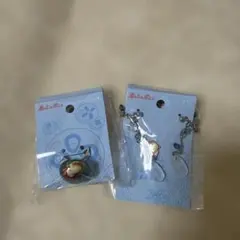 崖の上のポニョ　ピアス　指輪　リング　新品　ジブリ　二つセット　アクセサリー 崖の上のポニョ ピアス 指輪 リング 新品 ジブリ 二つセット
