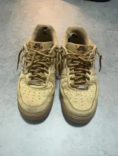 Nike Air Force 1 ベージュ スニーカー　茶色　ブラウン　NIKE