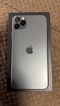 Apple iPhone 11 Pro Maxミッドナイトグリーン 256GB