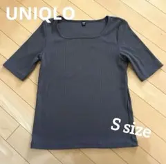 〈UNIQLO〉リブスクエアネックTのサムネイル