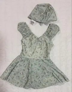 apres les coursアプレ レ クール花柄フリルワンピース水着と帽子