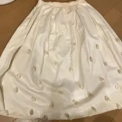 値下　フォクシー フラワー　モチーフ　レザー　スカート　白　9号　11号　　M