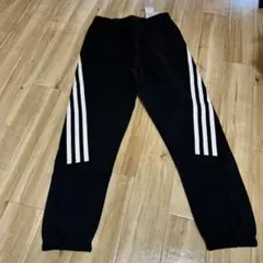 アディダス スウェットジョガーパンツ