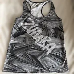 Zumba タンクトップ XL 幾何学模様