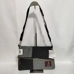 【新品・未使用】SNOOPY スヌーピー ショルダーバッグ クラッチバッグ