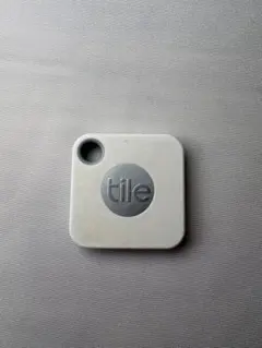 tile Tile Mate Bluetoothトラッカー ホワイト　エアタグ
