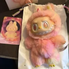 エナジーラブブ　royalty ぬいぐるみペンダント