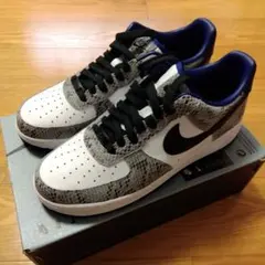 Nike Air Force 1 スネークスキン柄