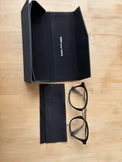 OWNDAYS メガネ ケース・クロス付き