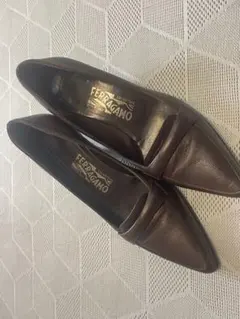 Salvatore Ferragamo パンプス ブラウンのサムネイル