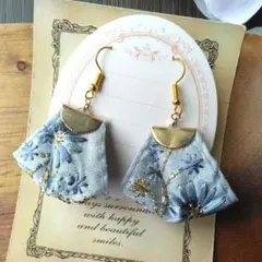 再販9 フリンジ 白 ブルー ピアス イヤリング タッセル ハンドメイド