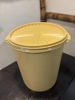 Item thumbnail for item 7611622c-2485-4567-929d-bd74b160fd40