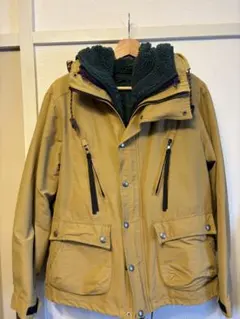 カーキ マウンテンパーカー フリース裏地付き