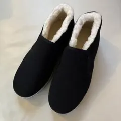 未使用級✨Bzees 洗濯機で洗えるスリッポン トロフィー - メルカリ