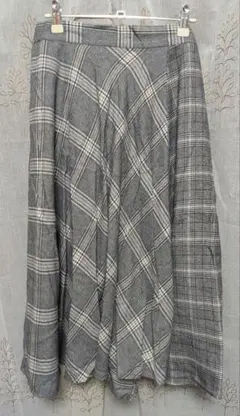グレー系チェック フレアスカート ウエスト４Ｌ