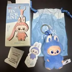 PIN FOR LOVE イニシャルOぬいぐるみキーホルダーラブブ