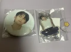 TXTヨンジュンact tomorrowカプセルトイ缶バッジ、アクリルキーリング