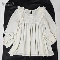 INGNI/レースフリルブラウス/パール/ギャザー/体型カバー/ガーリー/M/白